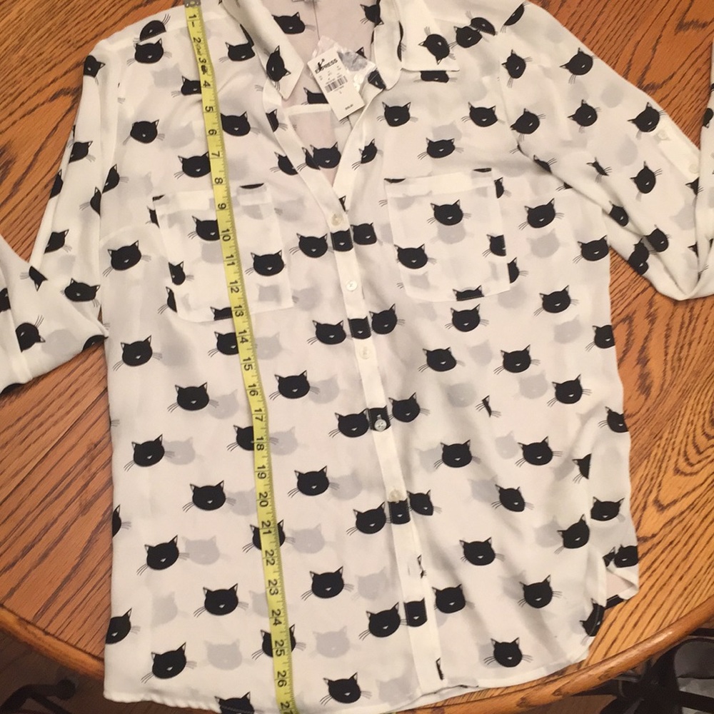 Express NWT $59 shirt ivory with black cats